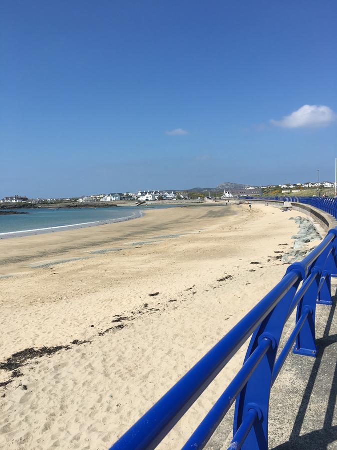 The Beach Motel Trearddur Exterior foto